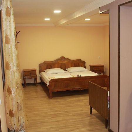 Apartment Cool House 博尔若米 外观 照片